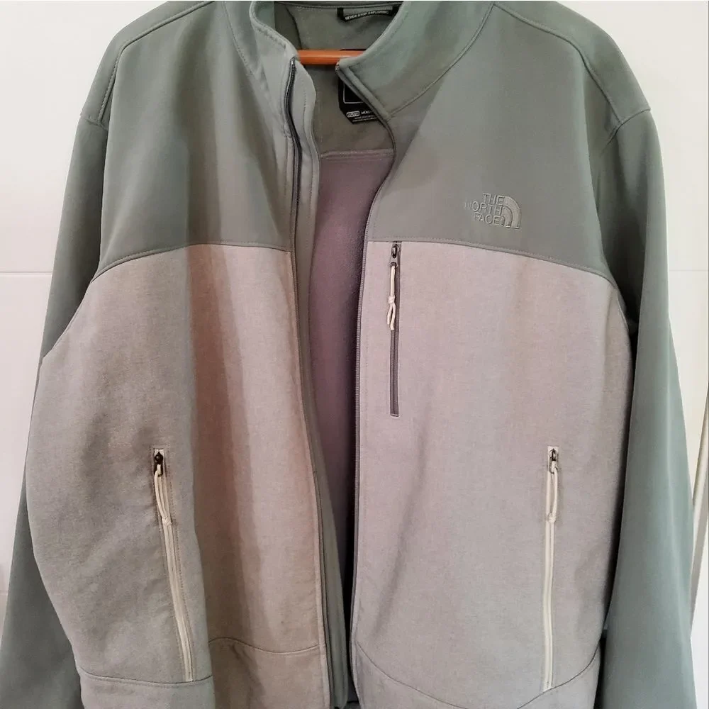 The North Face gray silver